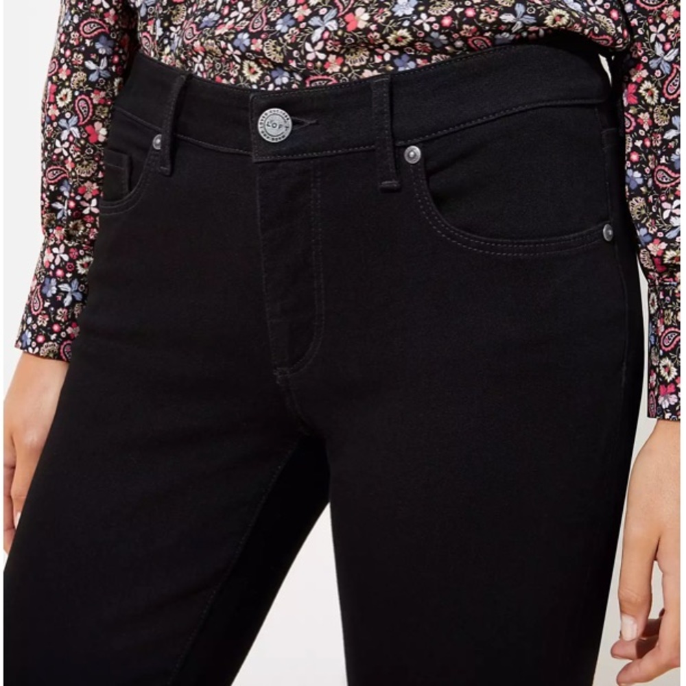 LOFT Ann Taylor Petite Curvy Skinny Jeans In Black